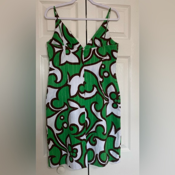 Very chic 💥🌹🔥🔥Milly of NY green geometric sheath dress - Picture 11 of 14